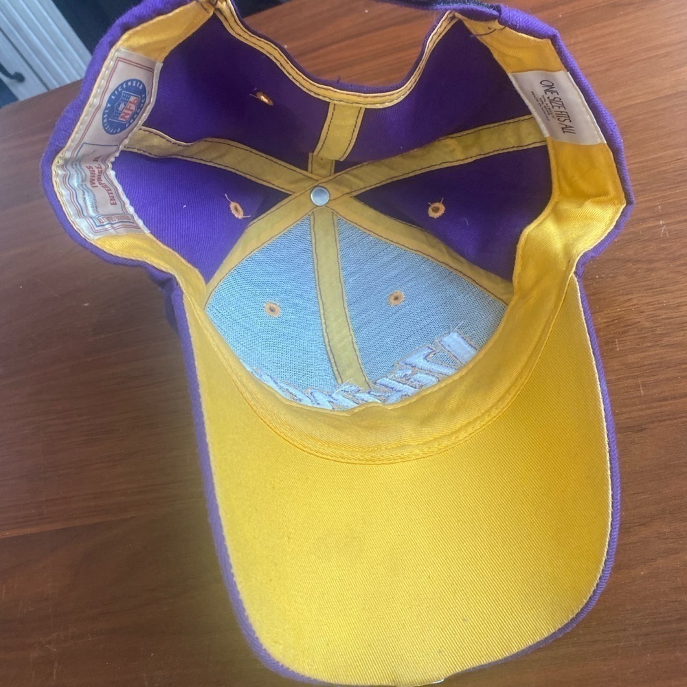 Vintage Minnesota Vikings NFL Football Hat - Picture 5 of 5